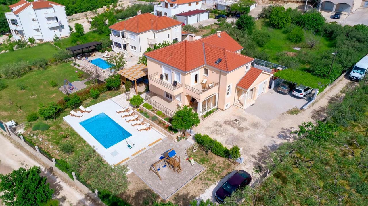 Luxury Villa Castrum Каштела Экстерьер фото