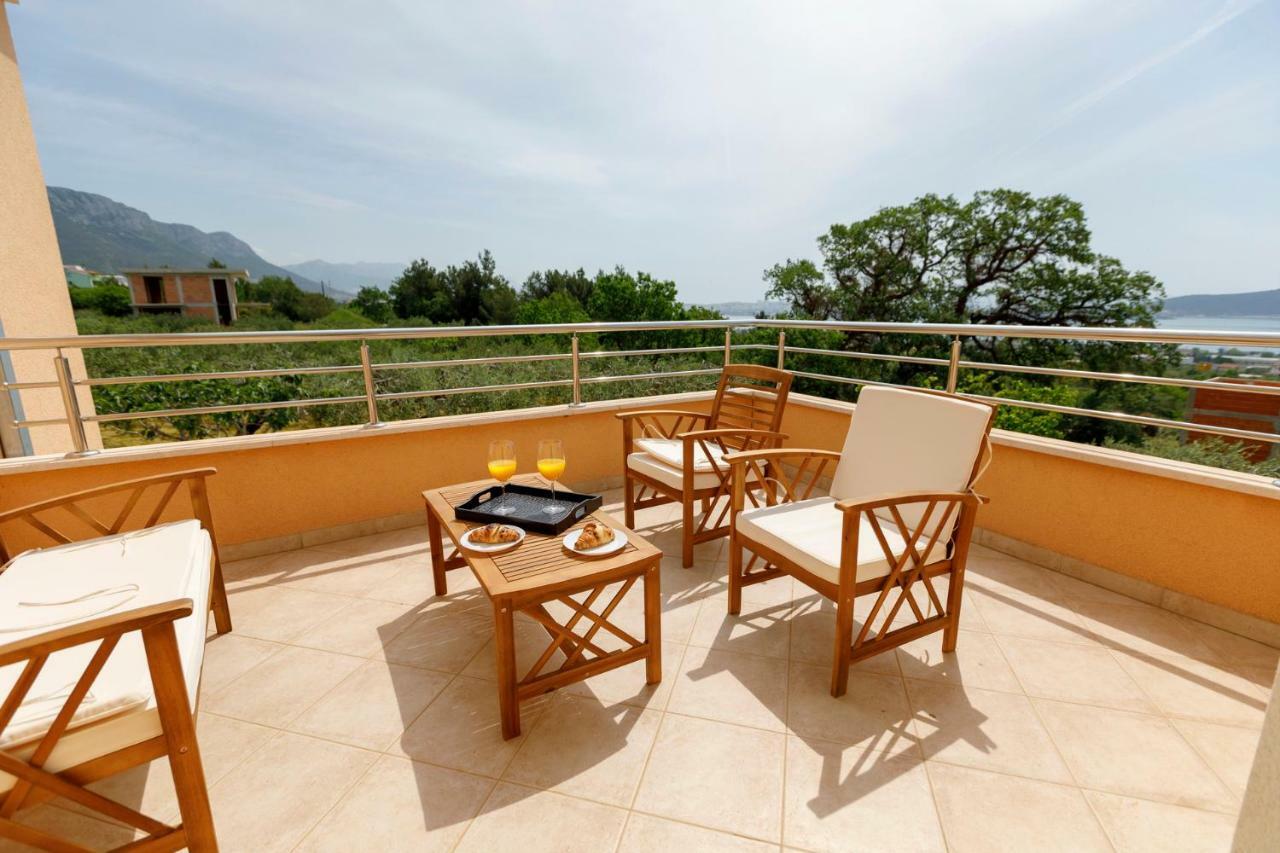 Luxury Villa Castrum Каштела Экстерьер фото