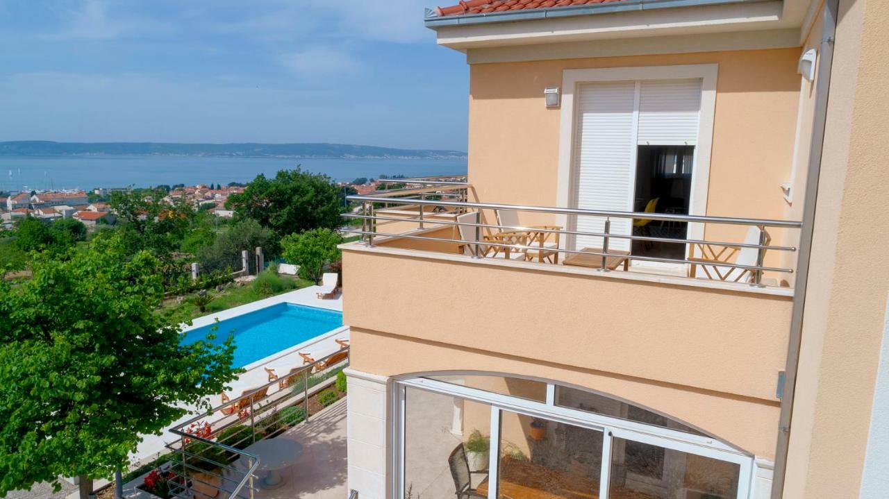Luxury Villa Castrum Каштела Экстерьер фото